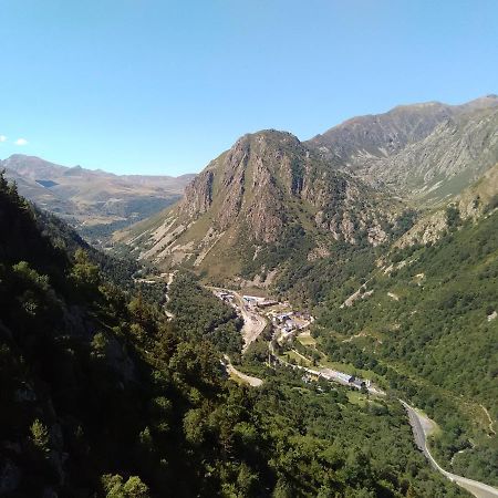 Chalet Bois Au Milieu Des Pyrenees LʼHospitalet-près-lʼAndorre Buitenkant foto