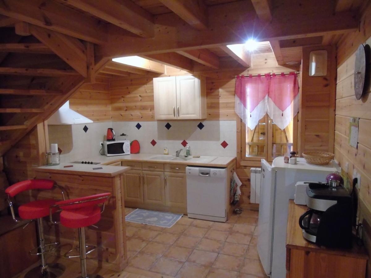 Chalet Bois Au Milieu Des Pyrenees LʼHospitalet-près-lʼAndorre Buitenkant foto