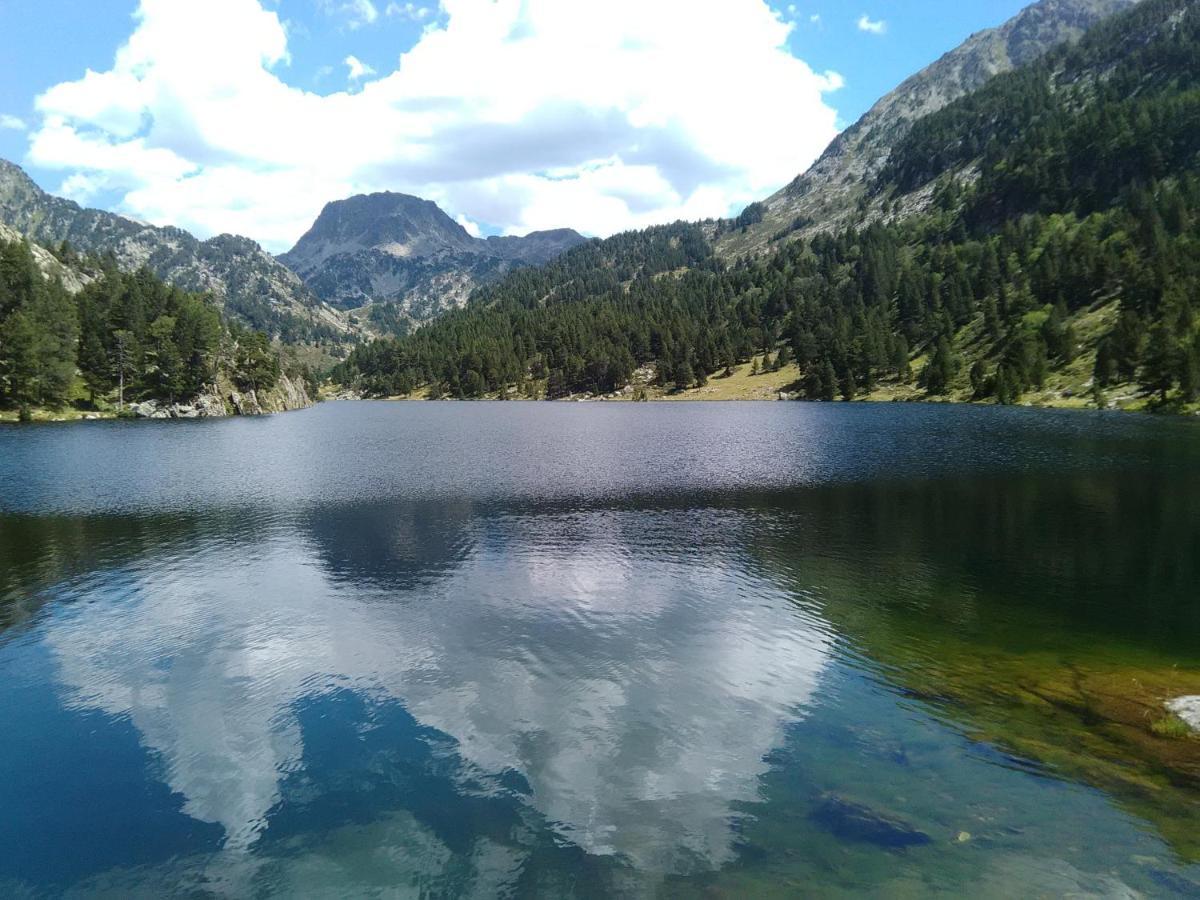 Chalet Bois Au Milieu Des Pyrenees LʼHospitalet-près-lʼAndorre Buitenkant foto